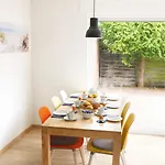 Wohlfuehl-ferienhaus-mit-grossem-garten Hébergement de vacances Carolinensiel