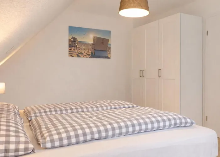 Wohlfuehl-ferienhaus-mit-grossem-garten